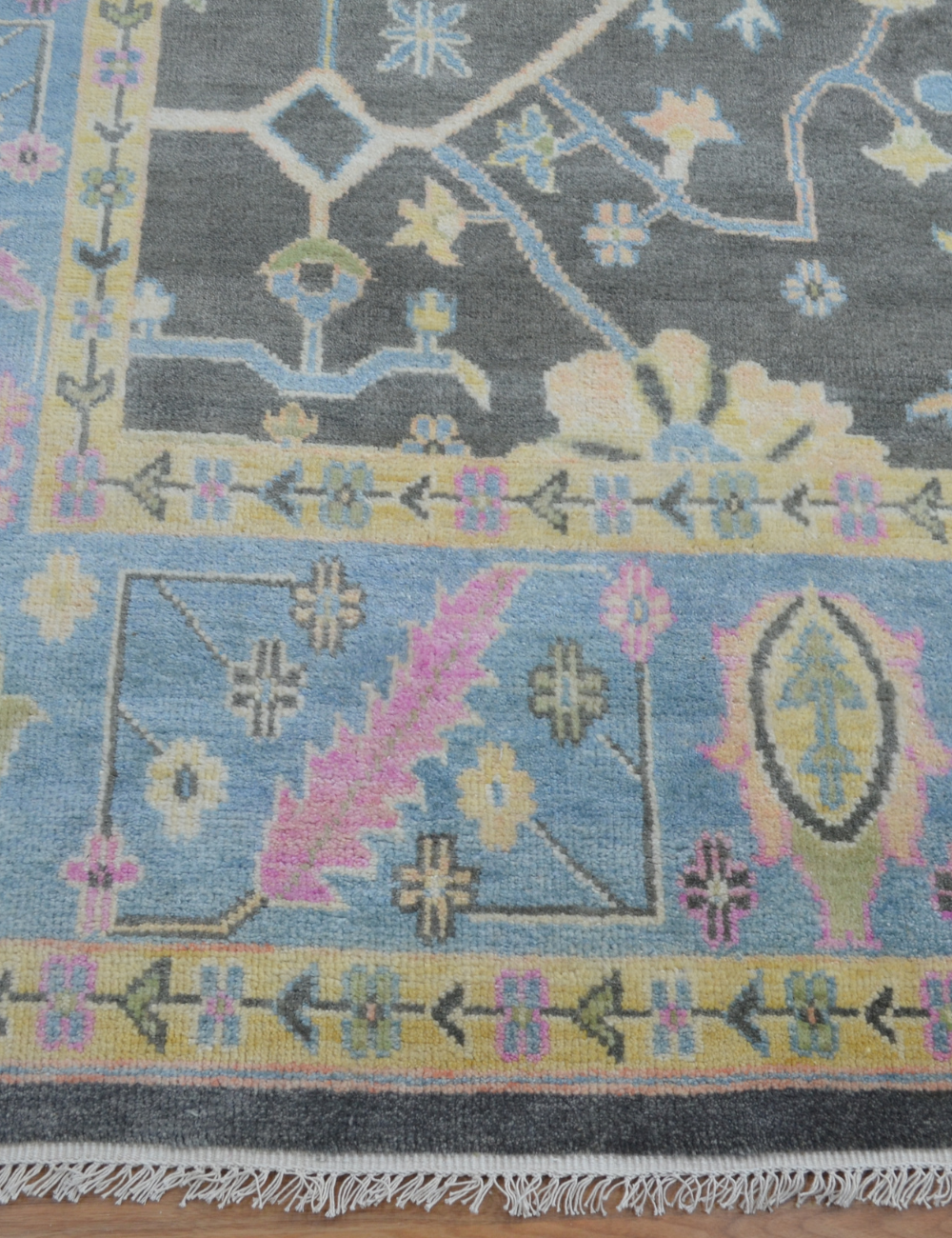 8 x 10 hand knotted rugs