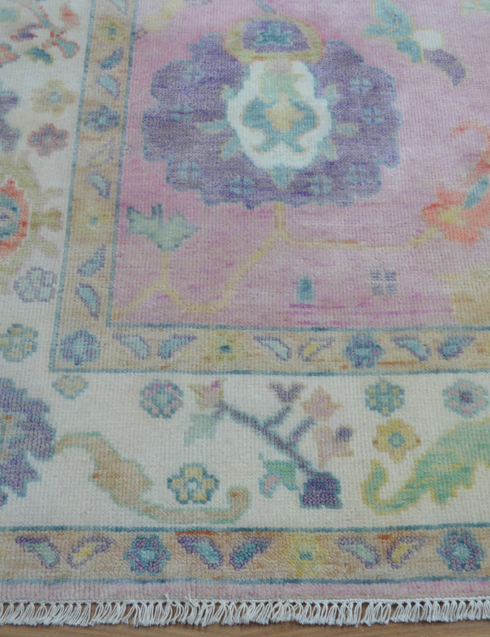 wool knotted rug